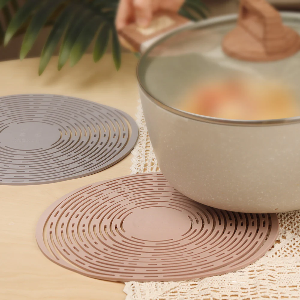 Multifunctional Silicone Storage Basket - Image 7