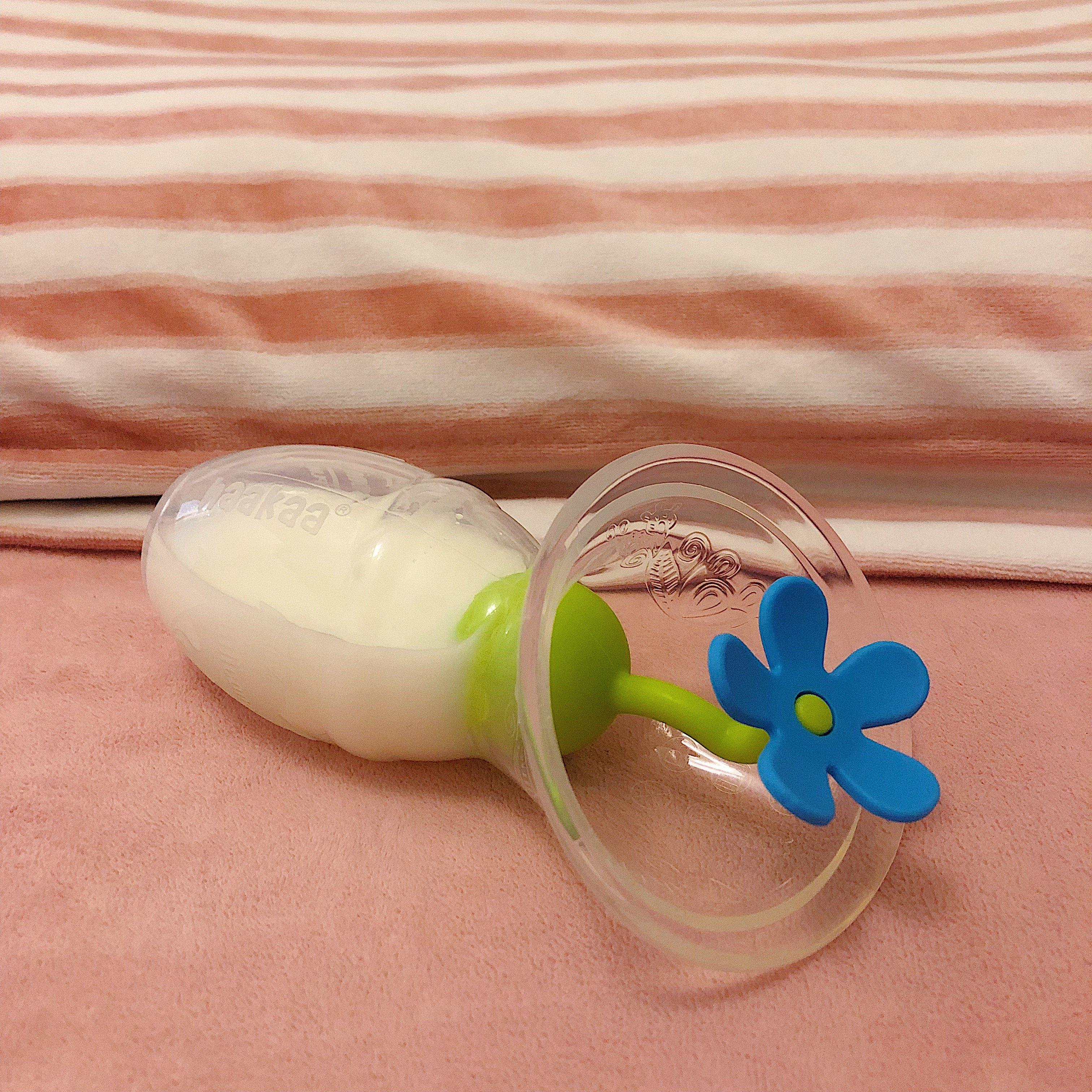 Silicone Breast Pump Flower Stopper - Image 5