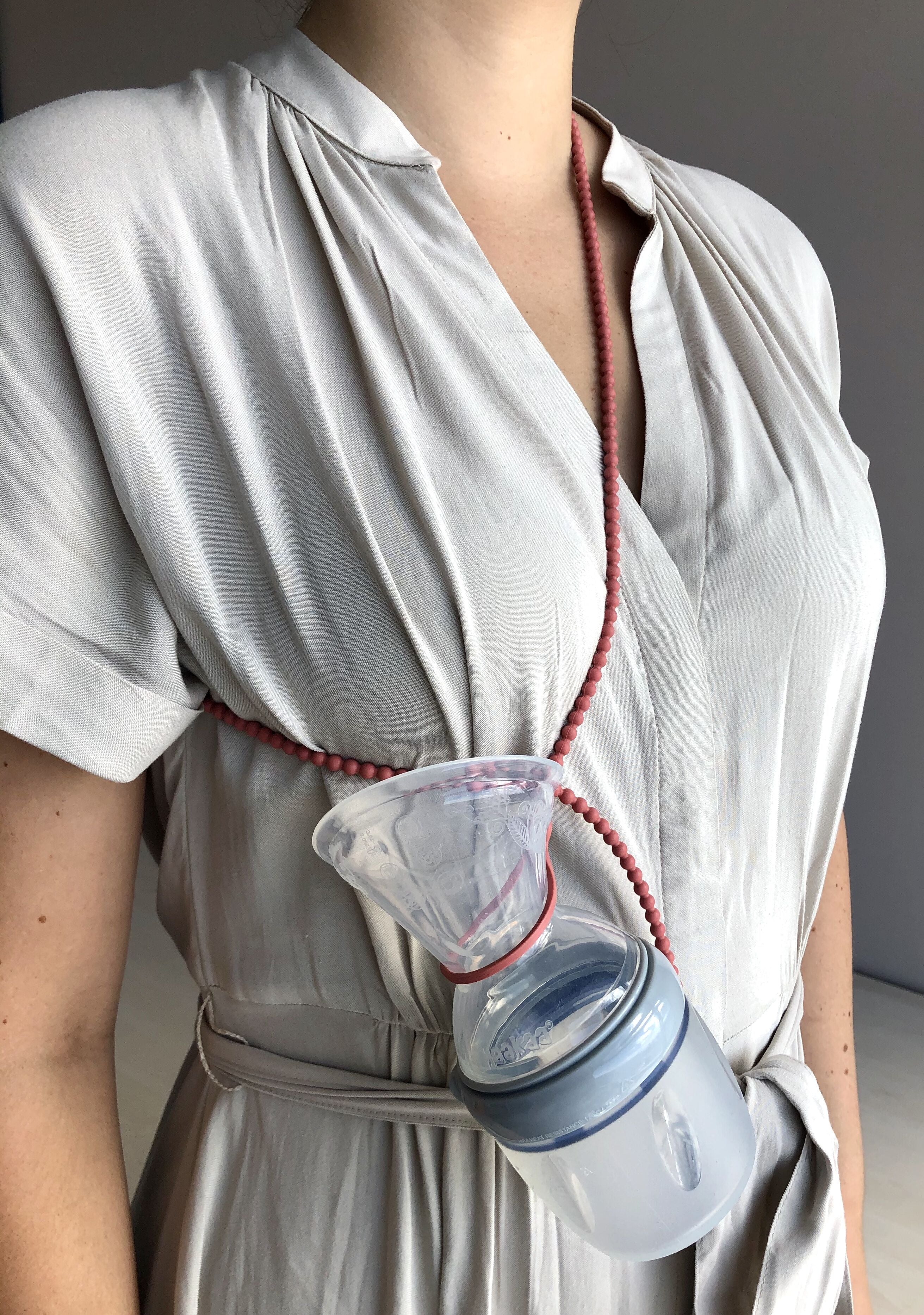 Silicone Breast Pump Strap - Image 3