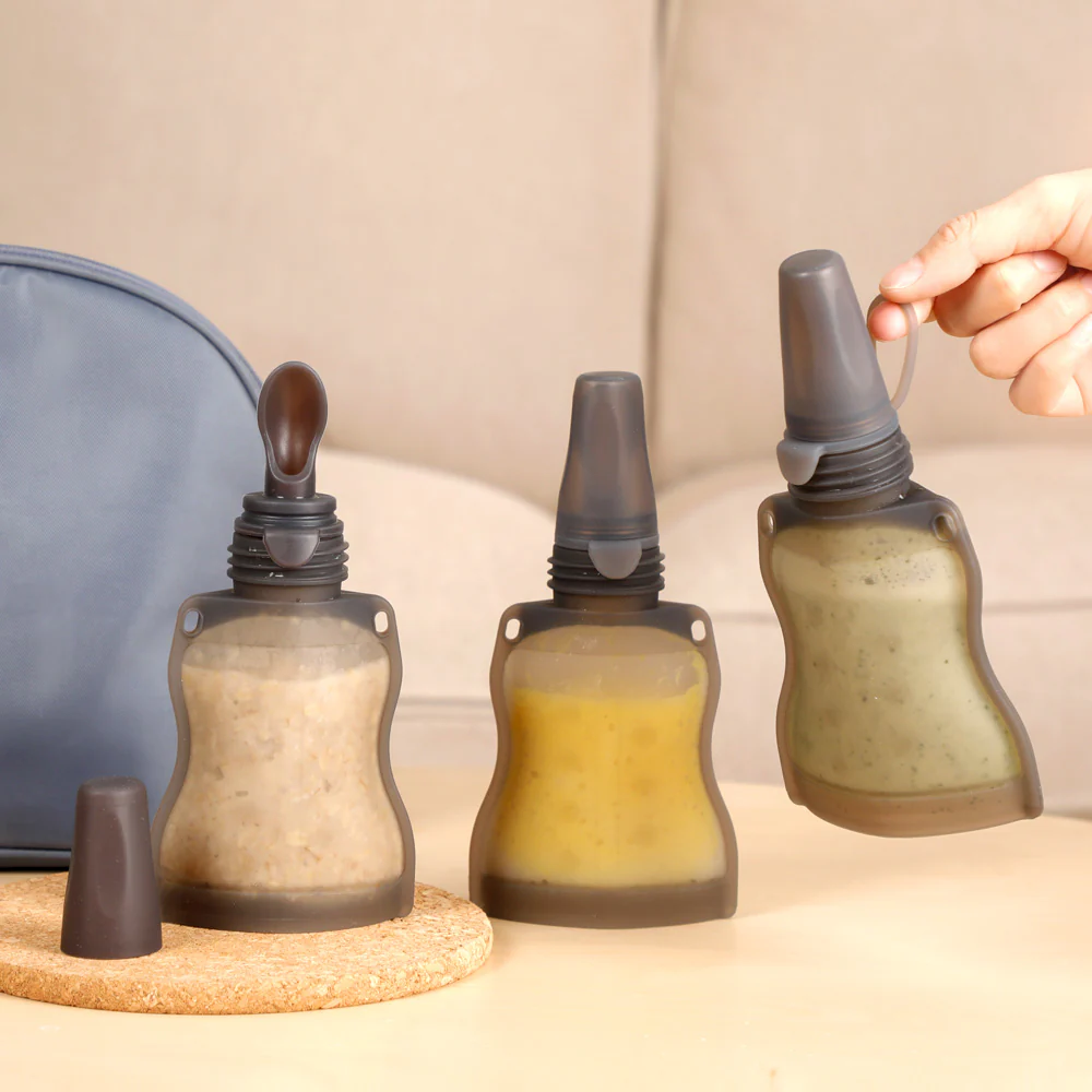Silicone Pouch With Feeding Spoon (130ml) - Image 6